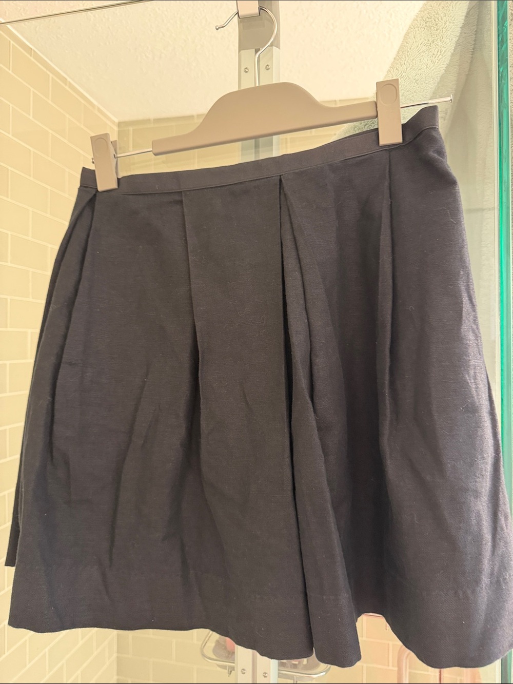 GAP Black Pleated A-Line Mini Skirt